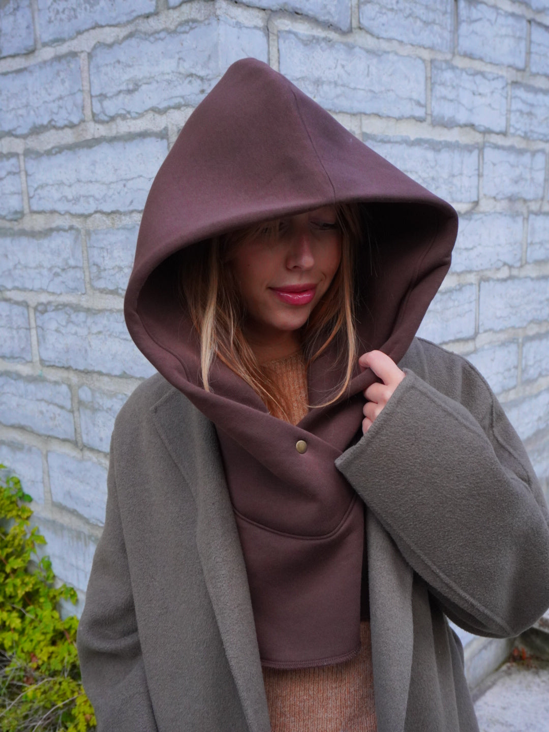 Magic-Hood
